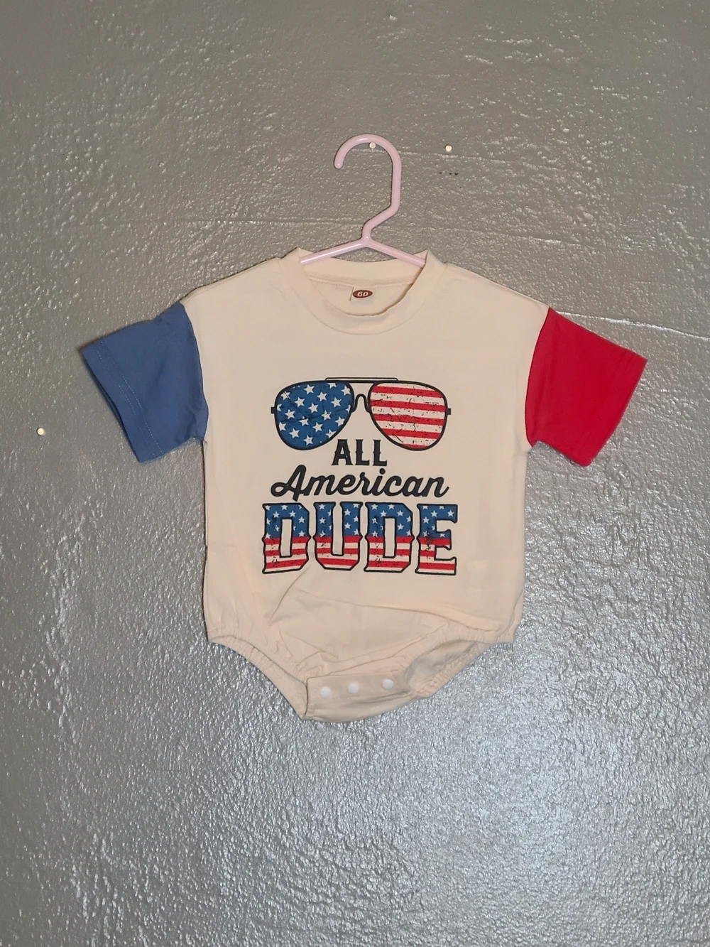 All American Dude Beige Cute One-Piece with Red & Blue Sleeves Size 0-3 Months
